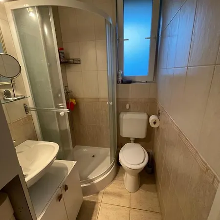 Viktoria Apartman Balatonalmadi Exterior photo